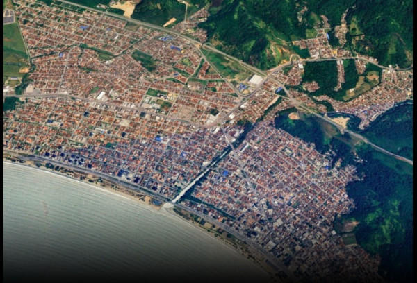 Caraguatatuba � a principal cidade do Litoral Norte de S�o Paulo e exerce forte centralidade regional.